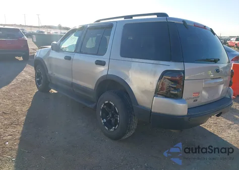 2003 Ford Explorer Xlt from USA, damaged, VIN 1FMZU83K43ZA09075